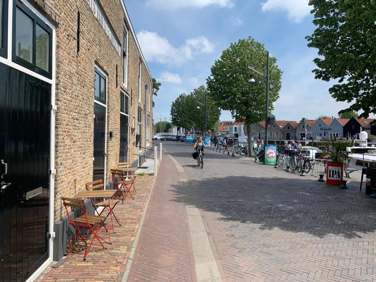 Pakhuis Aan De Haven - Bakboord Zierikzee Ngoại thất bức ảnh