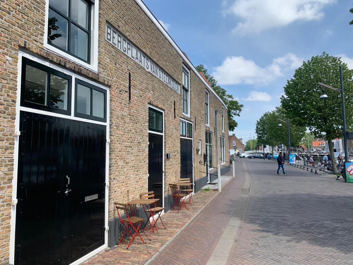 Pakhuis Aan De Haven - Bakboord Zierikzee Ngoại thất bức ảnh
