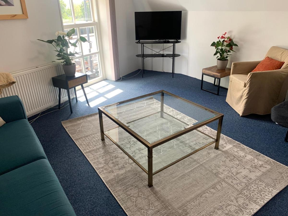 Pakhuis Aan De Haven - Bakboord Zierikzee Ngoại thất bức ảnh