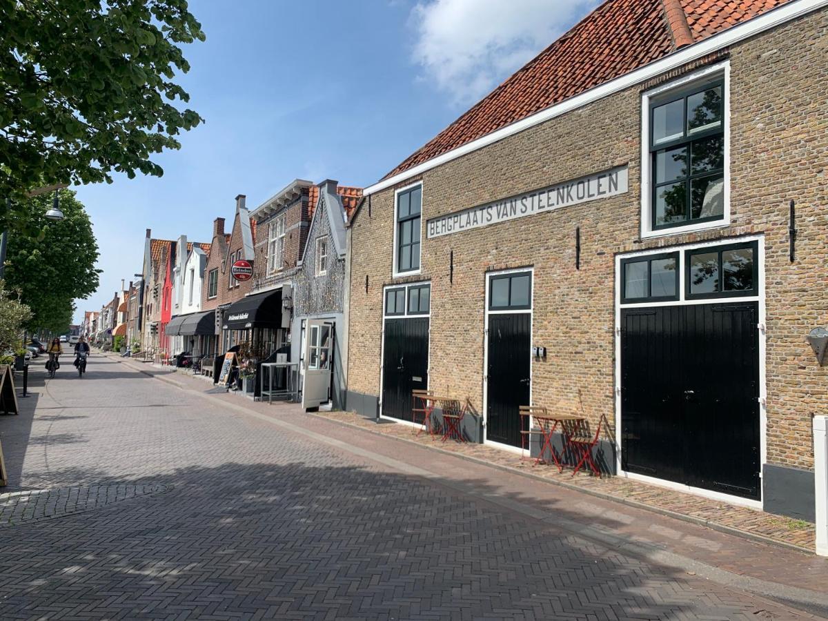 Pakhuis Aan De Haven - Bakboord Zierikzee Ngoại thất bức ảnh
